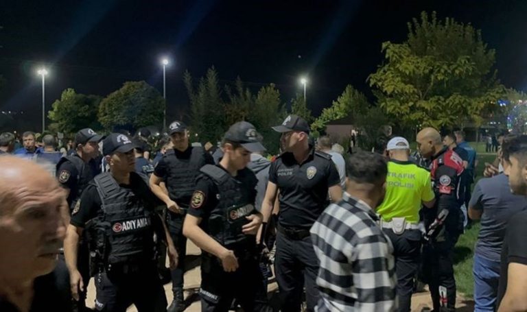 Pinhani konserinde kavga: 2 yaralı, 3 tutuklu – Son Dakika Türkiye Haberleri