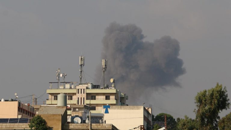 Soykırımcı İsrail’in Lübnan’daki Bekaa’ya saldırısı: 21 kişi öldü