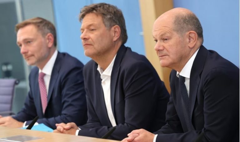 Almanya’daki siyasi kriz erken seçime neden oldu: Tarih belirlendi! – Son dakika dünya haberleri