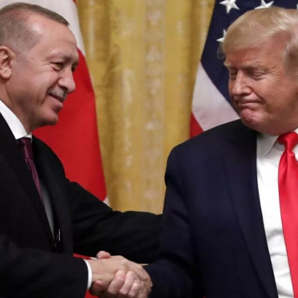 ABD Medyası: Trump Türkiye F-35 programına dönmeyi planlıyor