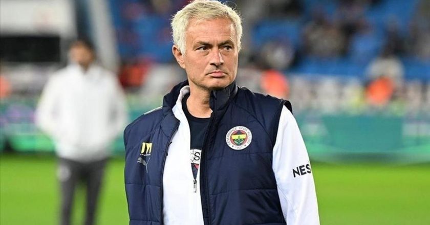 Mourinho’nun geleceği Fenerbahçe’de açıklandı! Osimhen’in detayı …