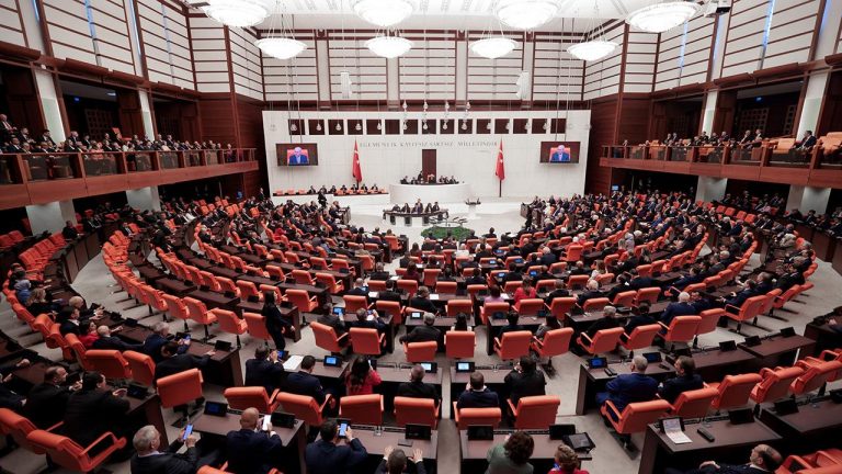 TBMM komisyonları üyeliklerine yapılan seçime dair karar Resmi Gazete’de