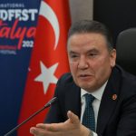 Antalya Büyükşehir Belediye Başkanı Muhittin Böcek tutuklandı