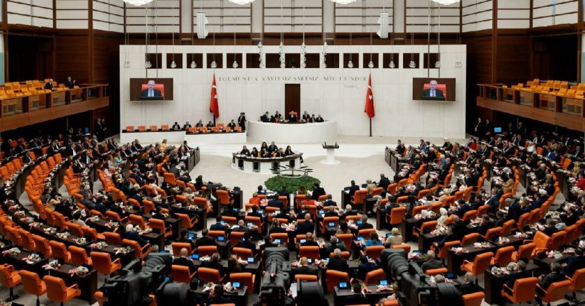 Özgür Özel ve Tuncay Özkan hakkında dokunulmazlık dosyaları TBMM’ye sunuldu! – Son Dakika Türkiye Haberleri