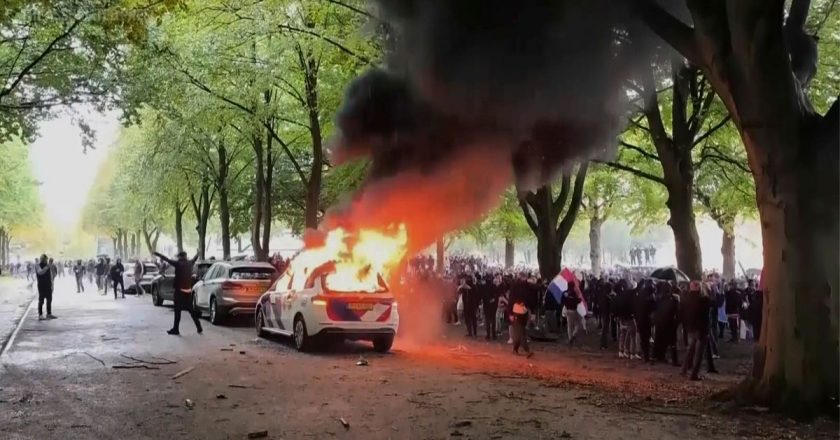 Lahey’de seçimlere haftalar kala gerginlik: Göçmen karşıtı protesto şiddete dönüştü