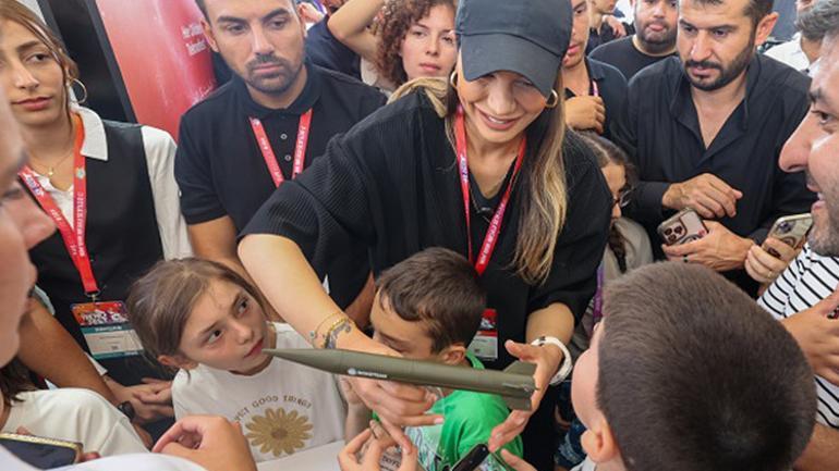 Demirören'in Teknofest'teki Standına yoğun ilgi