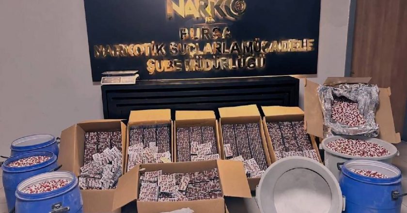 Bursa’da uyuşturucu operasyonu: Yüz binlerce hap ele geçirildi! – Son Dakika Türkiye Haberleri