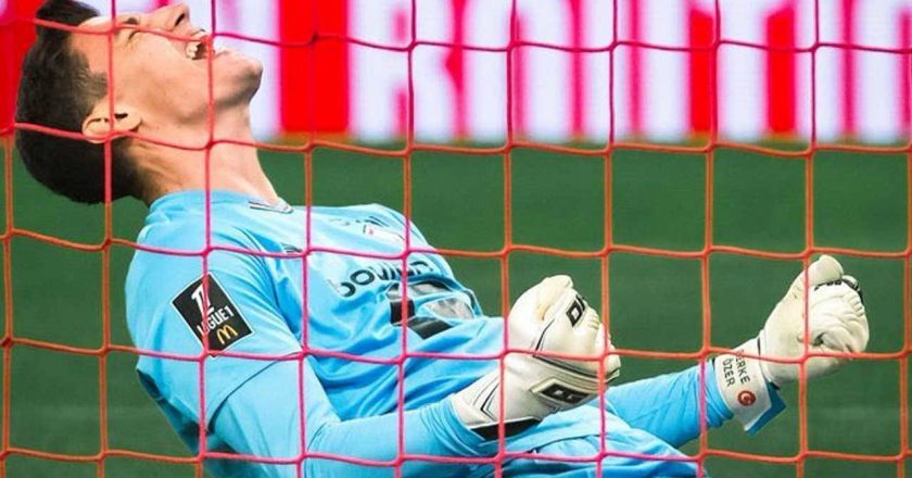 Berke Özer, Roma deplasmanında tarihe geçti! – Son Dakika Spor Haberleri