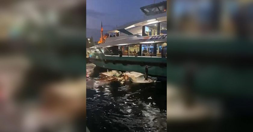 İstanbul’da yolcu motoru balıkçı teknesine çarptı