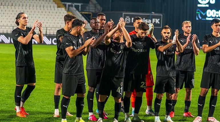 Manisa FK, Adana Demirspor'u rahatlıkla yendi