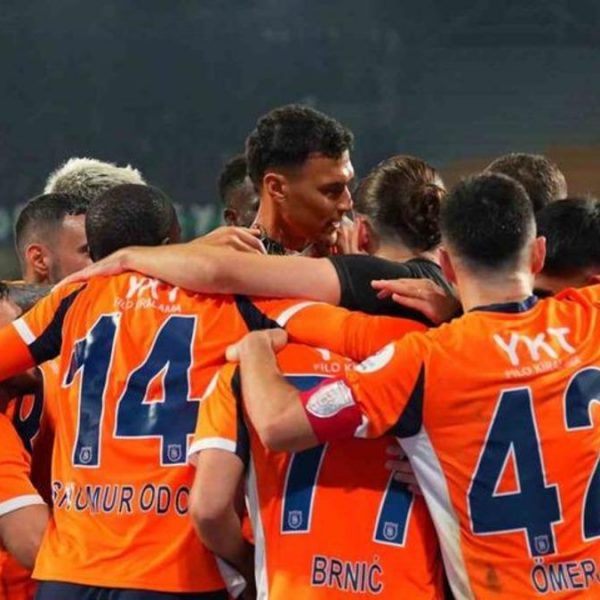 Başakşehir, Kocaeli’yi son dakikada mağlup etti!