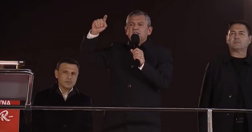 CHP Genel Başkanı Özgür Özel, Ümraniye’deki mitingde konuşuyor