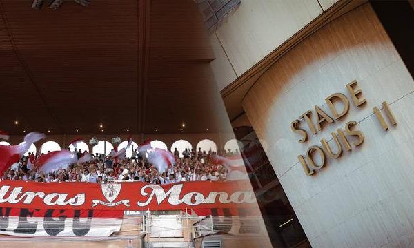 Monaco Stadyumu’na Girmek İsteyen Galatasaraylı Taraftarlardan Dikkat Çeken Eylem!